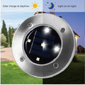 Vettam B72378 4-LED Solar Light with Light Control